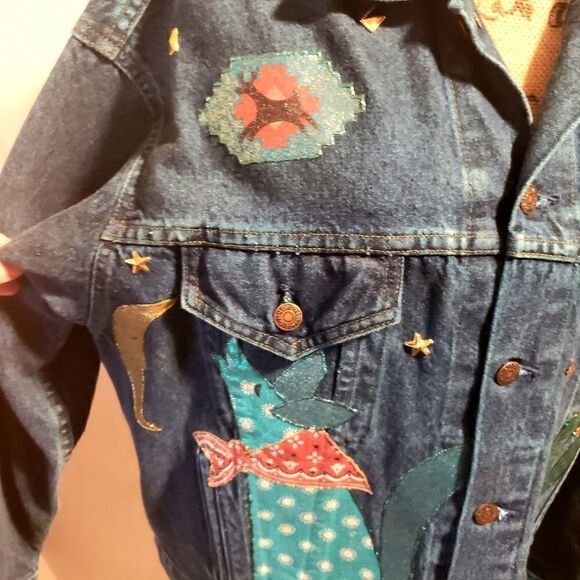 Levi's | Vintage Southwestern Painted Jean Jacket - Picture 4 of 6